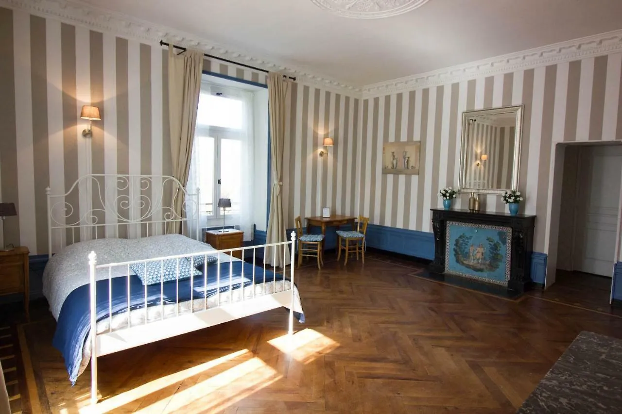 Domaine Des Lilas Bed & Breakfast Saint-Germain-Lembron